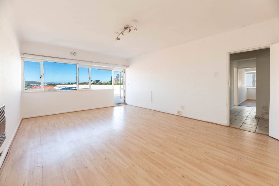 2 Bedroom Property for Sale in Three Anchor Bay Western Cape